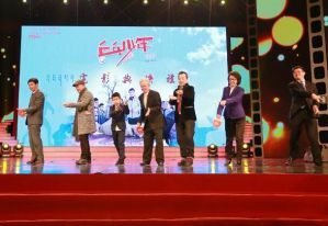 完美公益影像节5岁了 与善同行荆棘无惧