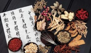 无特效药和疫苗，中医药的五个“首次”