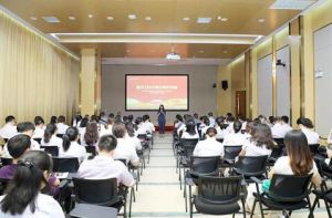 湖南省民法典普法宣讲团成员马贤兴莅临绿之韵开展知识讲座</a>