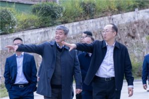 陕西省工信厅副厅长赵东到三八妇乐功能食品生产基地调研</a>