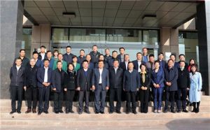 绿之韵胡国安董事长陪同湖南省政协副主席张健一行赴宁夏调研</a>