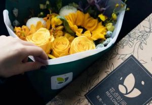 花点时间陷巨额合同纠纷、被曝经营异常，鲜花电商正逐渐“凋零”</a>