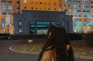 十年树木 终见硕果：尚赫公益帮扶助学子圆梦高校