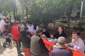 明仁福瑞达党支部组织开展社区公益活动</a>