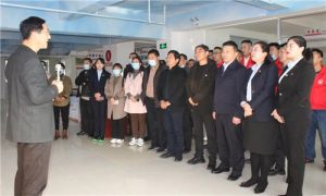 威海紫光携手长城爱心大本营助残献爱心！