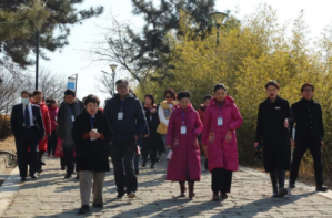 卫康：财金&#183;长者学苑开启蒙山康谷健康之旅