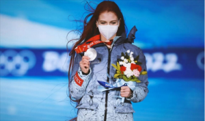 现实版艾莎公主！17岁特鲁索娃签约天狮集团全球品牌大使