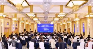 全国直销企业圆桌座谈举行，双迪作为代表之一宣读倡议书