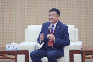安惠公司董事长陈惠参加江苏省哲学社会科学界第十六届学术大会学术聚焦专场圆桌论坛