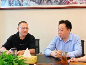 口腔清洁护理用品工业协会考察绿韵数字化健康科技