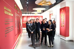 北京市贸促会及昌平区商务局领导到新时代调研