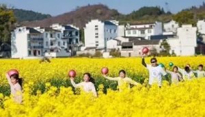 自然阳光“童伴妈妈”：不做过客式公益</a>