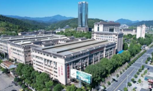 强化食品安全 理想华莱筑牢茶饮品质防线