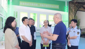 长沙市政协副主席一行莅临绿之韵督导工作