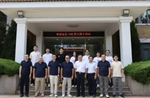 海洋大学食品科学与工程学院领导到访长青