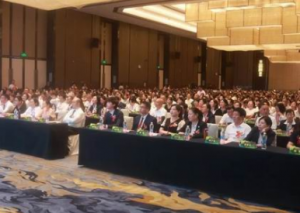 “健康中国 安惠在行动”郑州站报告会举行